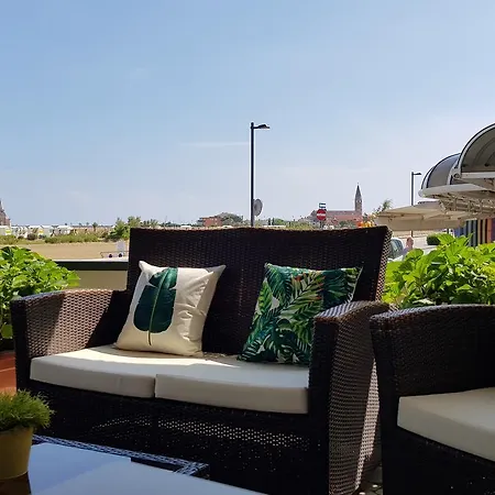 Szálloda Delfino 3*