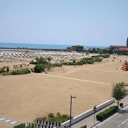 Otel Delfino