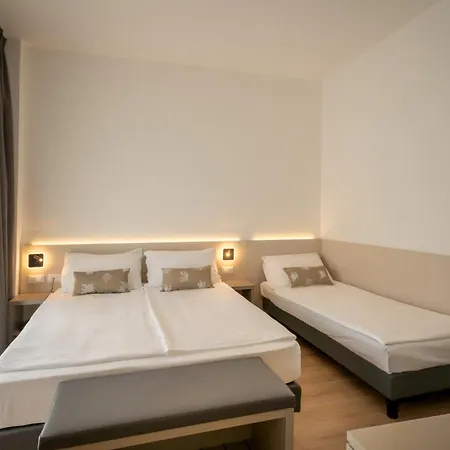 Delfino Hotel