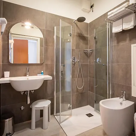 Delfino Отель 3*